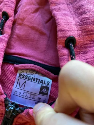 Chaqueta deportiva Adidas rosa y negra