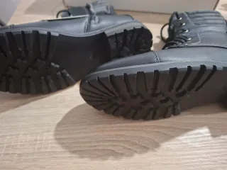 Botín negro Inside talla 40 nuevo con etiqueta