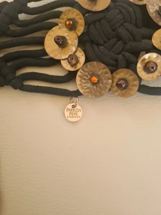 Cintura Patrizia Pepe nera con dettagli oro