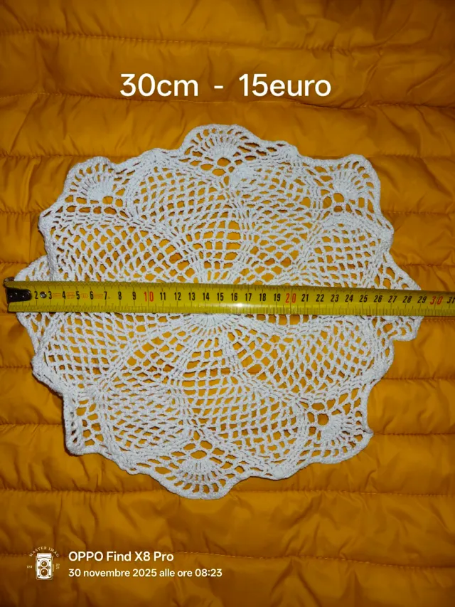 Centrini fatti a mano