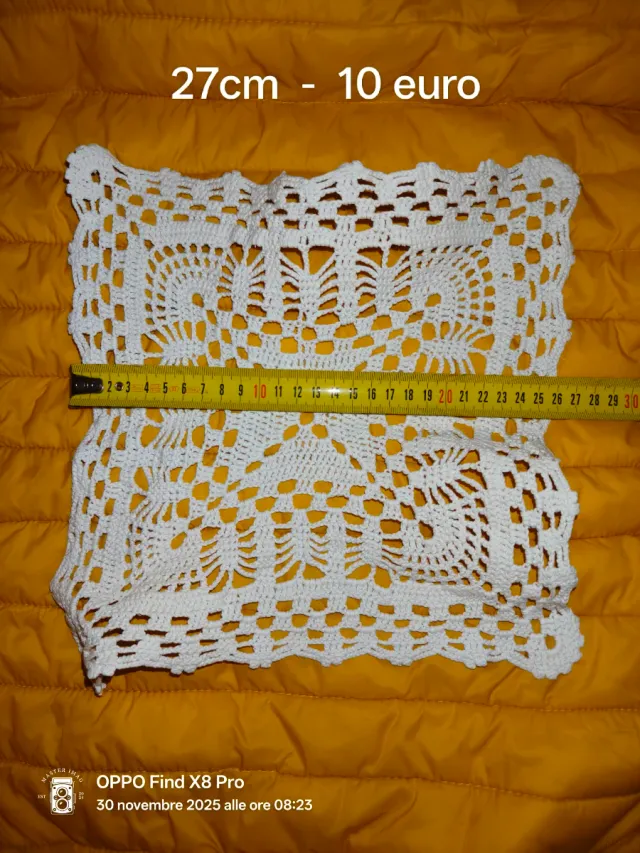 Centrini fatti a mano