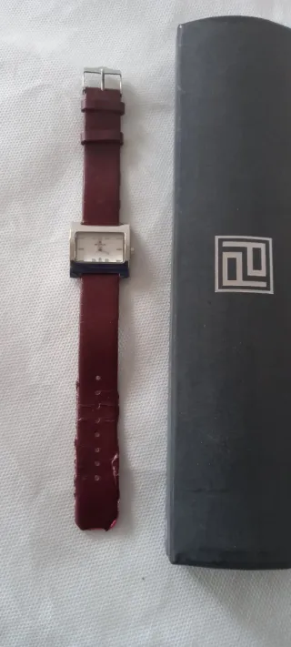 2 Relojes Marrón y Plateado