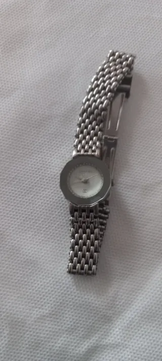 2 Relojes Marrón y Plateado