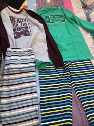 Pijama Niños Talla XL (15-16 años)Son nuevo !