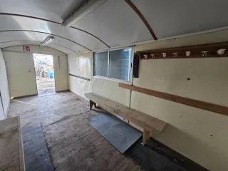 Caseta de obra prefabricada de chapa 6x 2.4 m