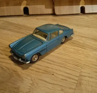 Ferrari 250 GT Dinky Toys Meccano