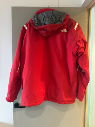 Chaqueta de esquí The North Face roja talla L