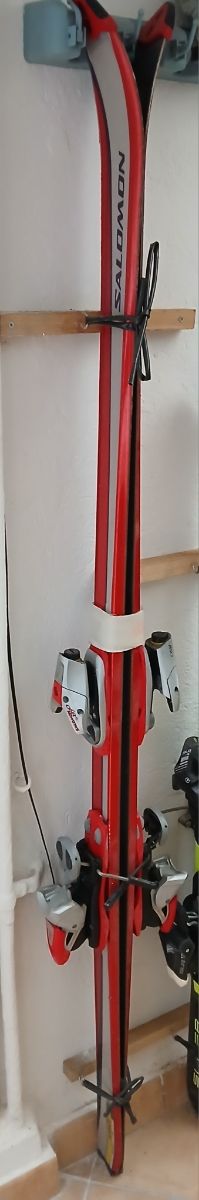 Esquís Salomon 1,80m