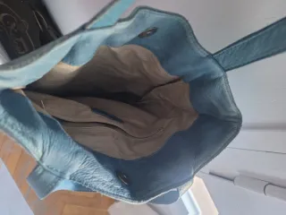 Bolso Hakei Azul Piel