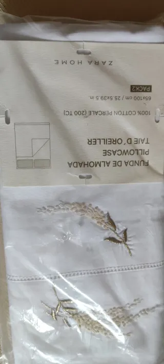 Fundas de almohada Zara Home bordadas