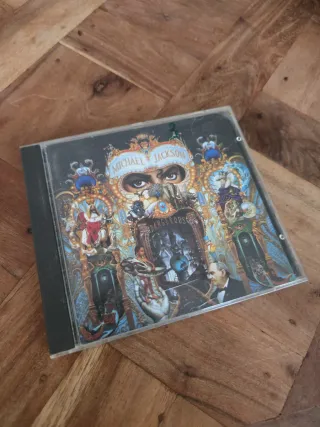 Michael Jackson CDs (Dangerous, Blood On The Dance