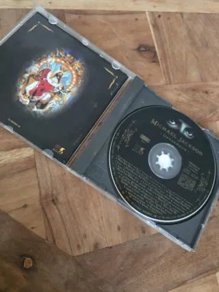 Michael Jackson CDs (Dangerous, Blood On The Dance