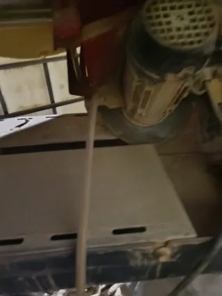 Mesa de corte de agua ingletadora