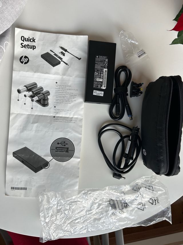 Caricabatterie HP con custodia