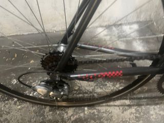 Bicicleta de carretera kcp restaurada