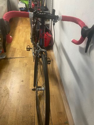 Bicicleta de carretera kcp restaurada