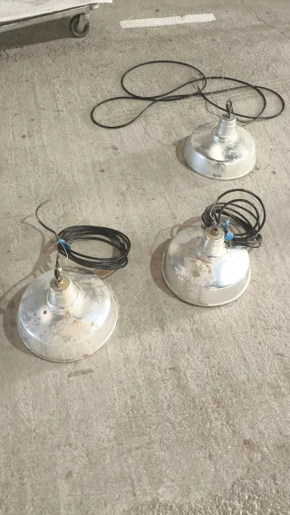 Herramientas antiguas de metal y madera