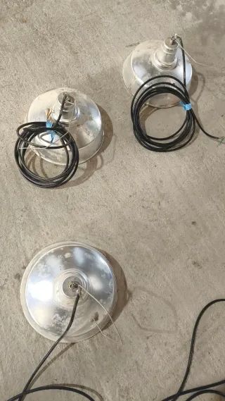 Herramientas antiguas de metal y madera