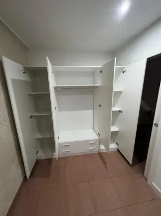 Canapés,colchones,Somier,basé,armarios, cabezales