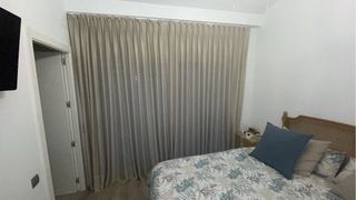 Cortina de tela para habitación beige