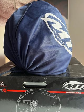 Casco MT Blade SV ECE R.22.05 DOT