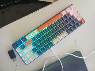 Teclado Mecánico LEAVEN Azul y Naranja