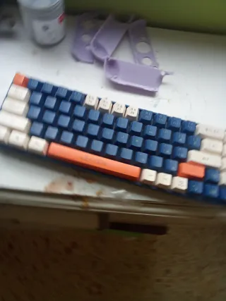Teclado Mecánico LEAVEN Azul y Naranja