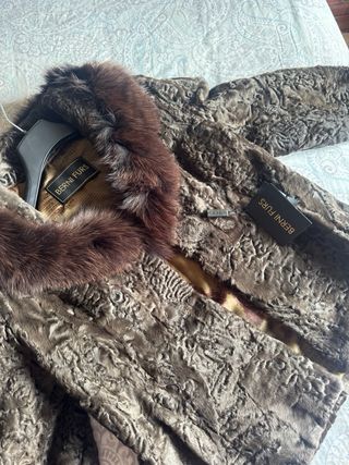 Abrigo de piel Berni Furs