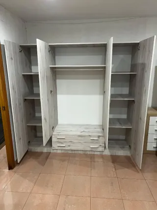 Colchones,canapés,somier,cabezal,armarios,base