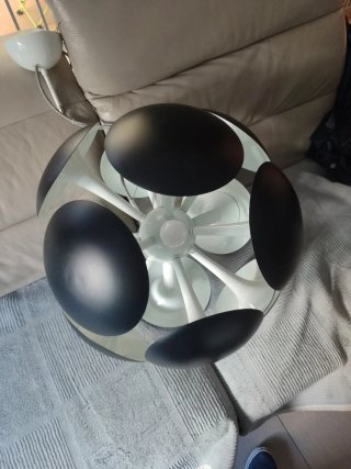 Lámpara Sputnik Negra y Blanca