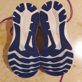 Zapatillas running mujer GT 2000 Asics talla 40