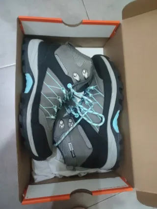 Botas montaña niño waterproof