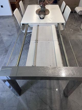 Mesa Comedor Extensible Gris y Blanca