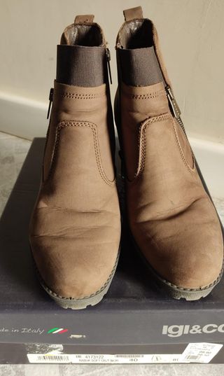 Tronchetto Igi&Co nabuk marrone tg 40