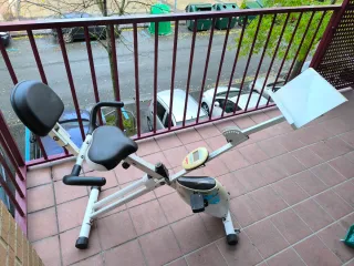 ¡URGE por mudanza! Bicicleta estática plegable