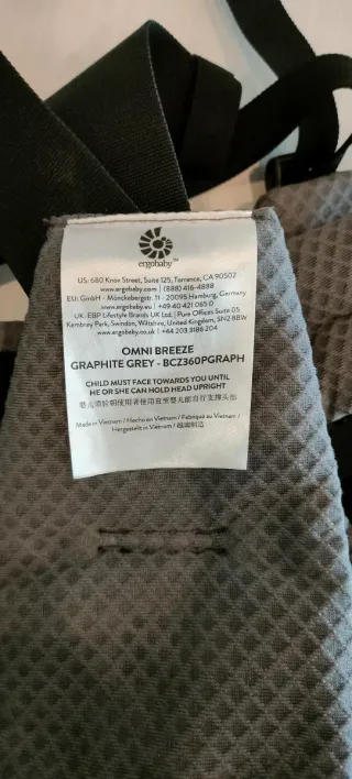 Mochila portabebés Ergobaby gris