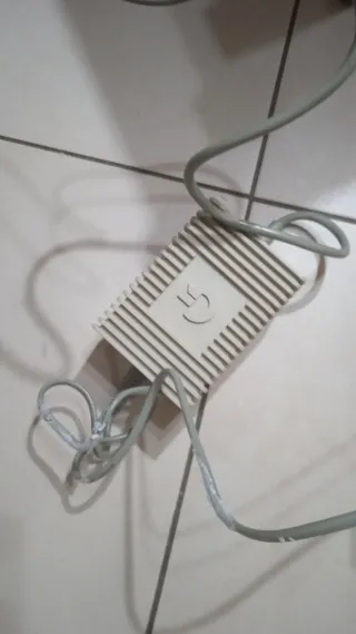 Commodore 64 Computer + Joystick e Cassette