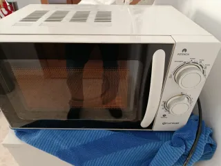 Microondas Grunkel Blanco