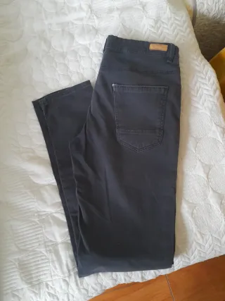 Pantalón Zara Gris Talla L