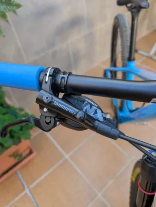 Bicicleta Cube Reaction C62