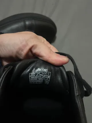 Zapatillas de cuero Calvin Klein negras