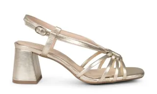Sandalias doradas tacón