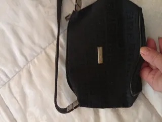 Borsetta Fendi monogram nera