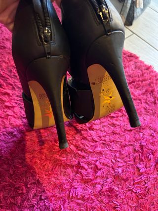 Stivaletti Primadonna n.39 neri