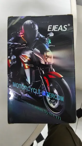 Ejeas V6 Pro + Intercomunicador Moto