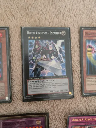 Carte Yu Gi Oh: Hino-Kagu Tsuchi, Excalibur, ecc.
