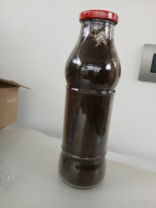 Fondi di caffè fertilizzante per piante