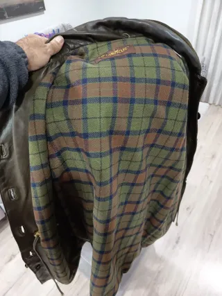 Abrigo Diplodocus Piel Marrón Talla XXL