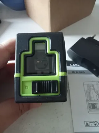 Nivel Láser 2D 2 Líneas