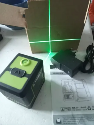 Nivel Láser 2D 2 Líneas